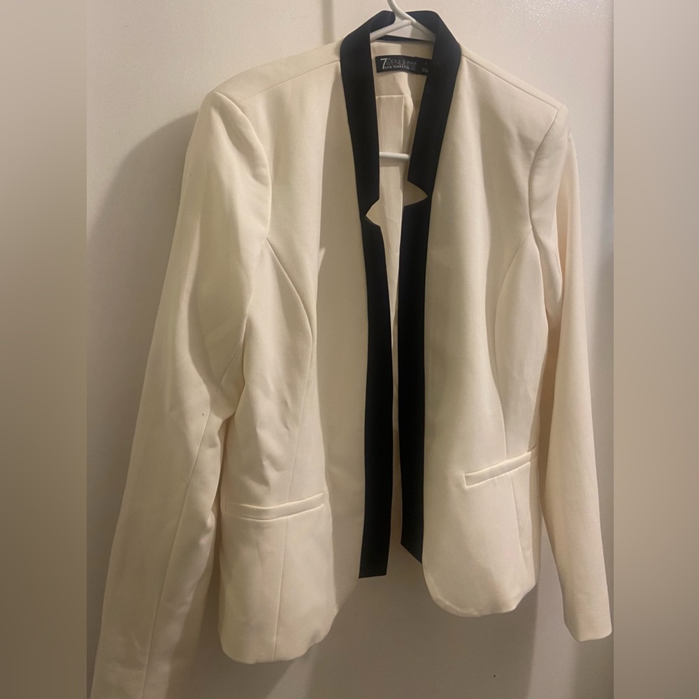 Ivory and white blazer